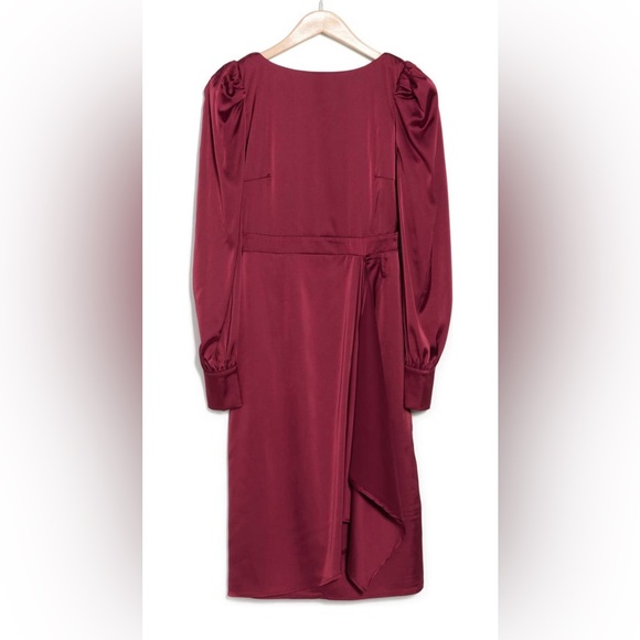 NWT Ria Satin Dress - Picture 7 of 7